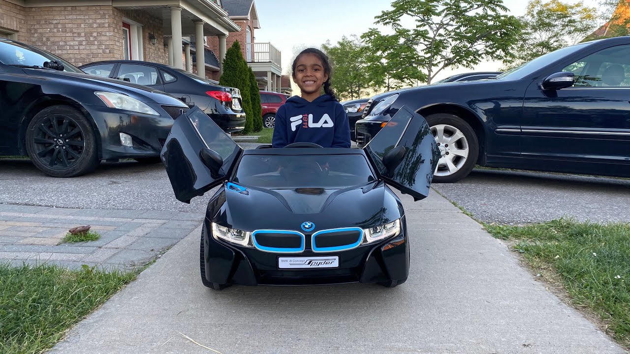 BMW I8 Concept Spyder 12 Volt Toy | Review & Assembly - YouTube