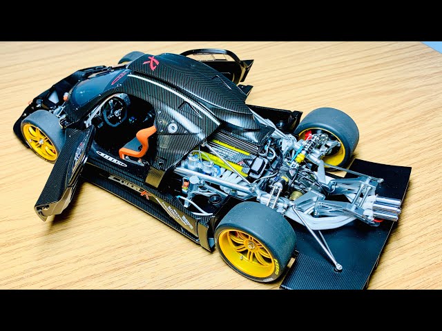 AUTOart Signature | Pagani Zonda R - Is it Perfect? | In Depth