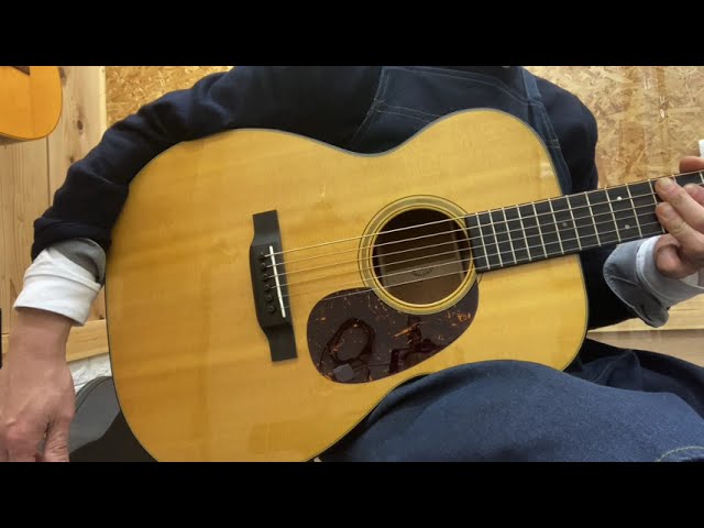 2022年製Martin 00-18 - YouTube
