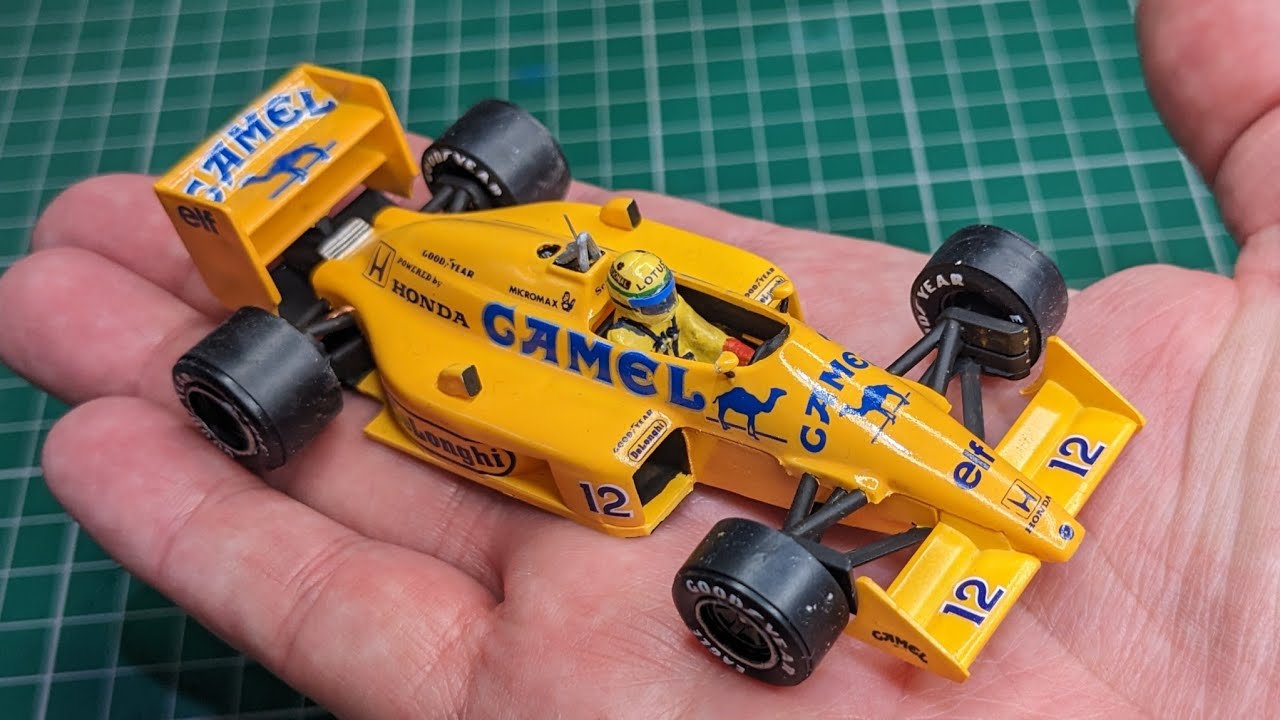 Building Senna's Lotus Honda 99t in tiny scale - 1/43 Heller - YouTube
