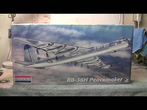 Vintage Monogram 1/72 Scale B-36 Peacemaker Pt 3 - YouTube