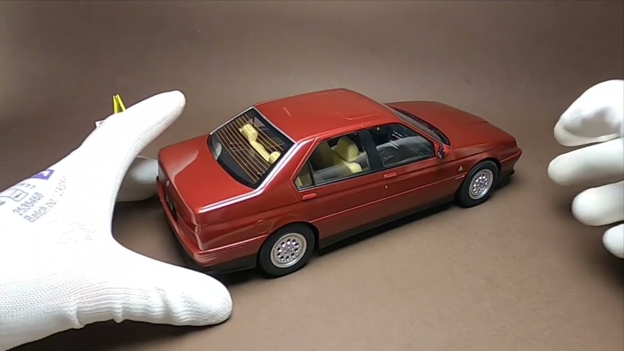 Triple9 1/18 Alfa Romeo 164 Q4 1994 review. - YouTube