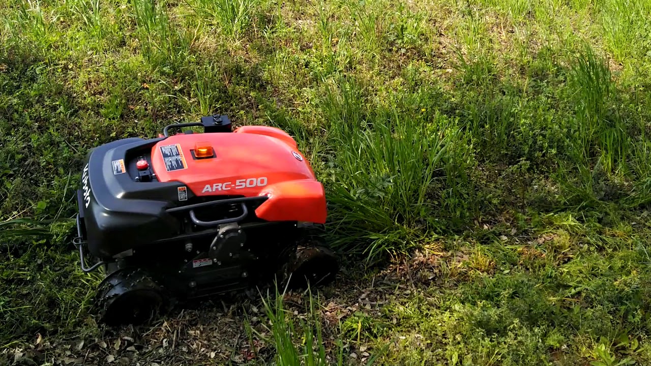 クボタARC 500で法面除草 - YouTube