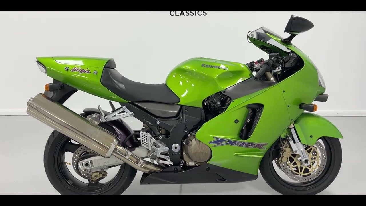 Lot 2 - 2000 Kawasaki ZX-12R Ninja