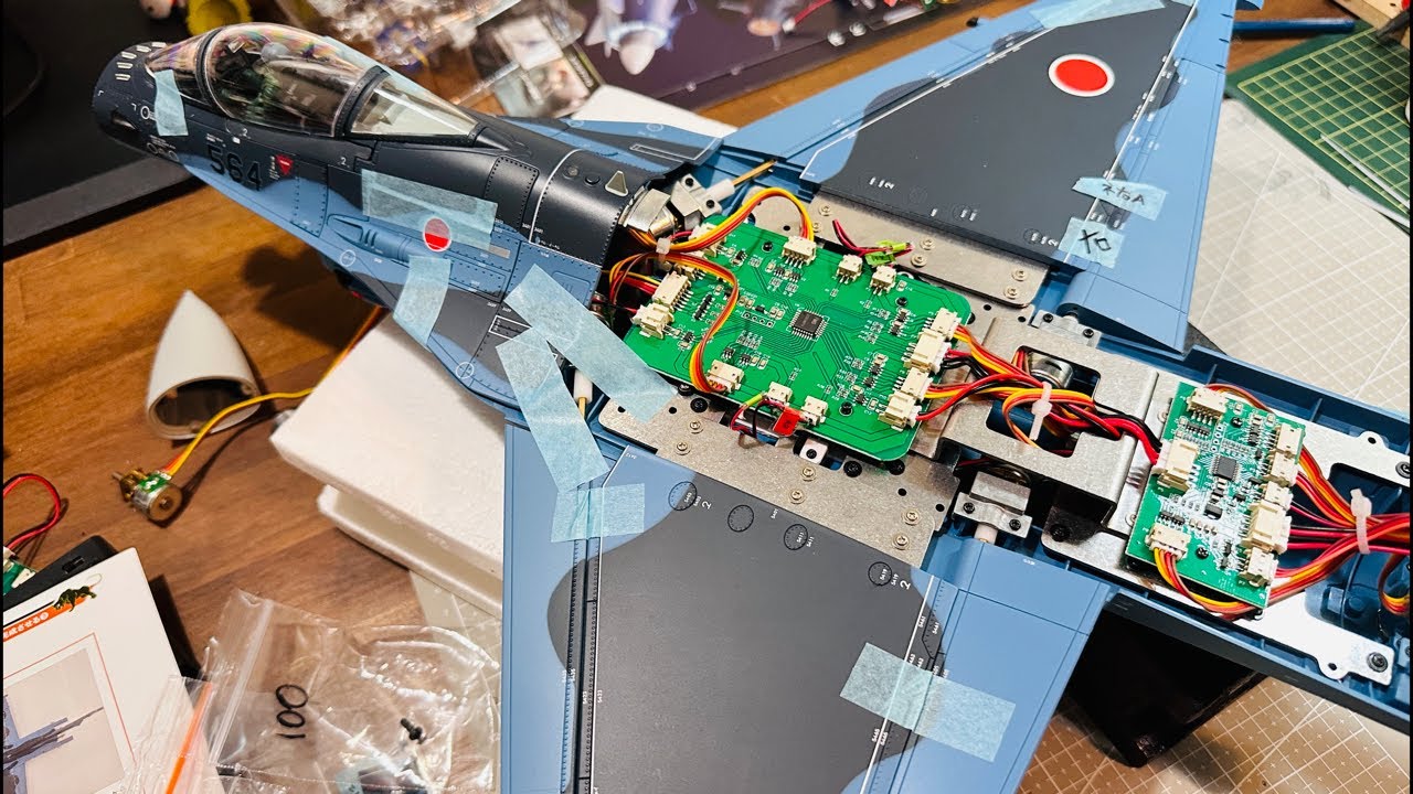 航空自衛隊F-2戦闘機 完成なるか！？ デアゴスティーニ - YouTube