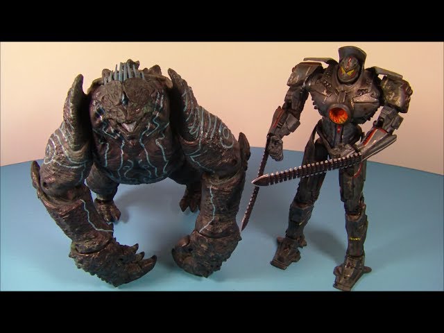 NECA PACIFIC RIM 2 PACK BATTLE DAMAGED GIPSY DANGER vs LEATHERBACK