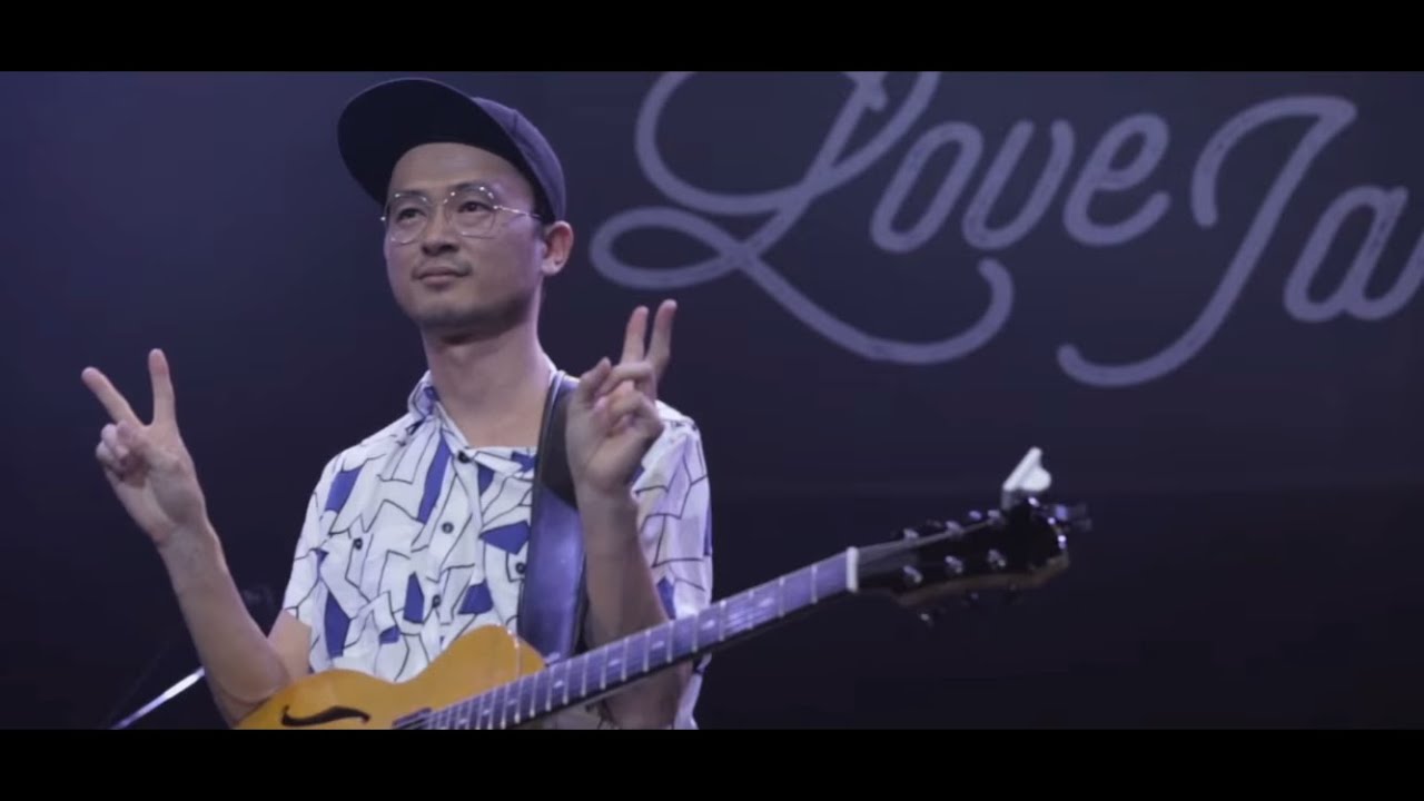 ツボに入った長岡亮介 - YouTube