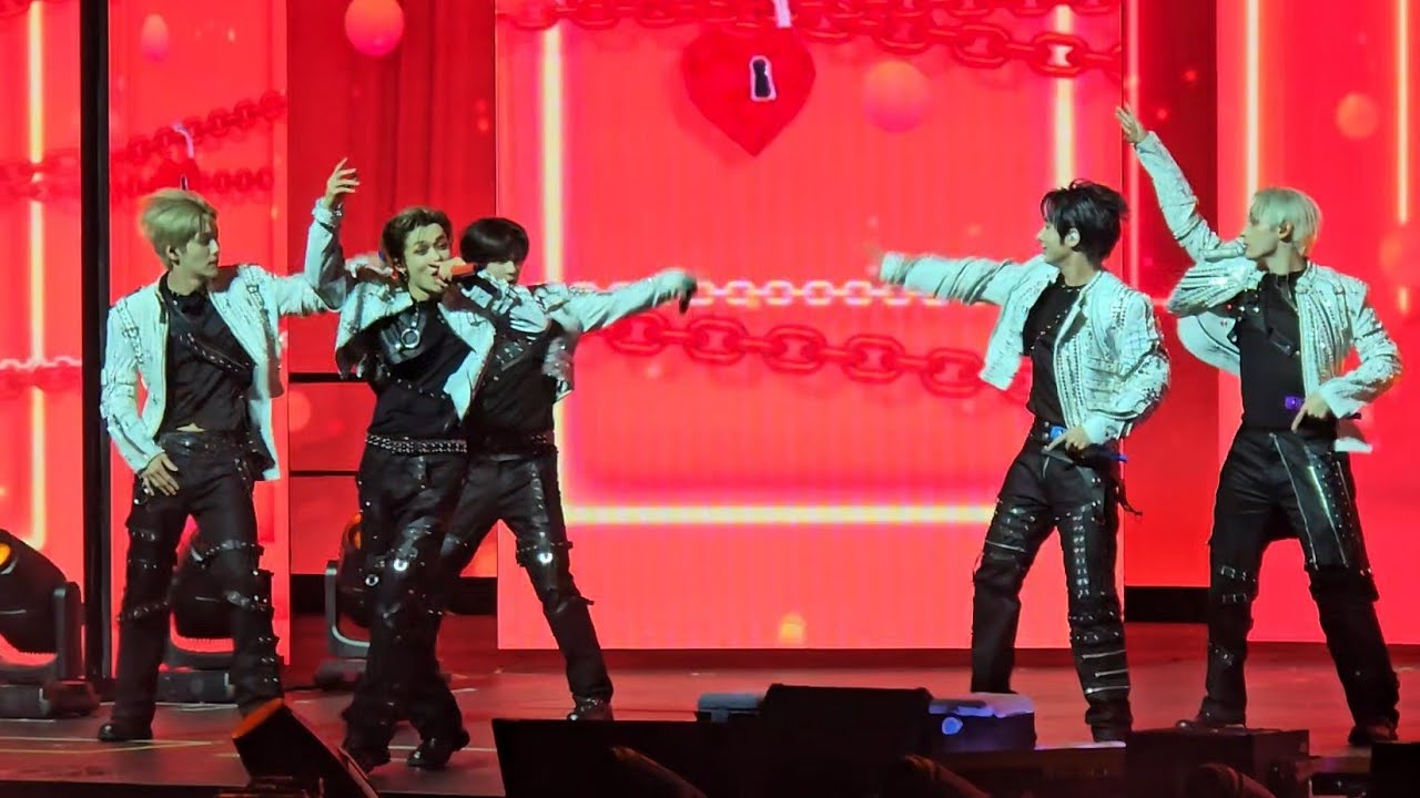 TXT (투모로우바이투게더) 'Love Language' Official MV - YouTube