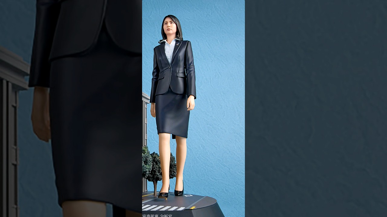 似てる❗海洋堂 禍威獣特設対策室専従班 分析官 浅見弘子（シン