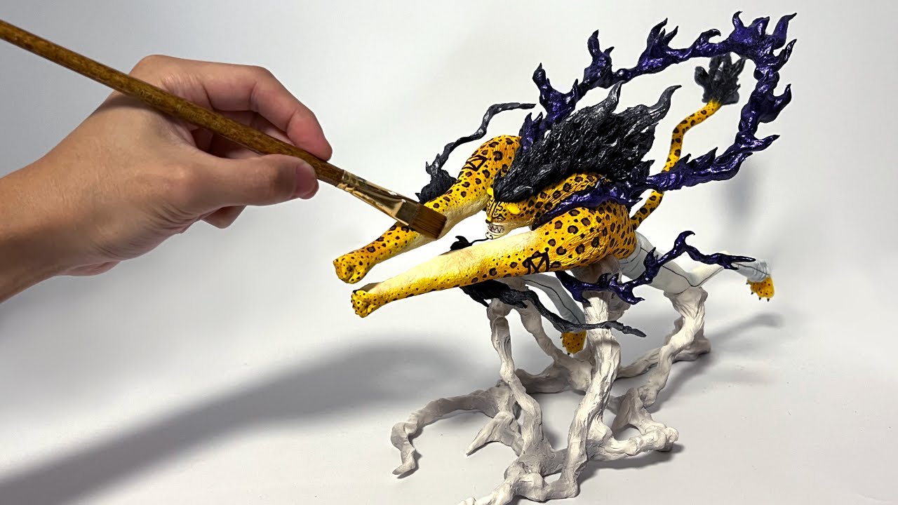 Sculpting Awakened Rob Lucci ONE PIECE CLAY FIGURE - YouTube