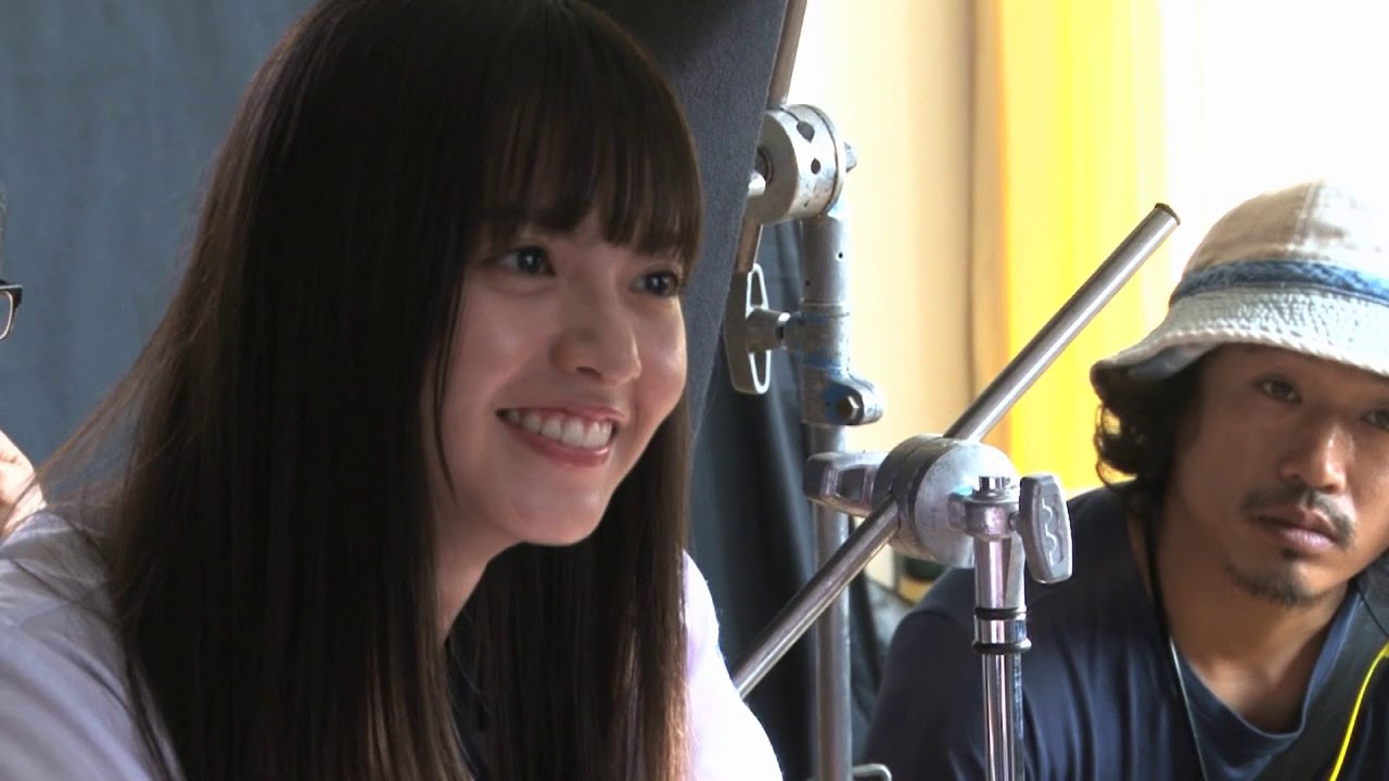 齋藤飛鳥と山田裕貴が教室でほのぼの「あの頃、君を追いかけた」新着