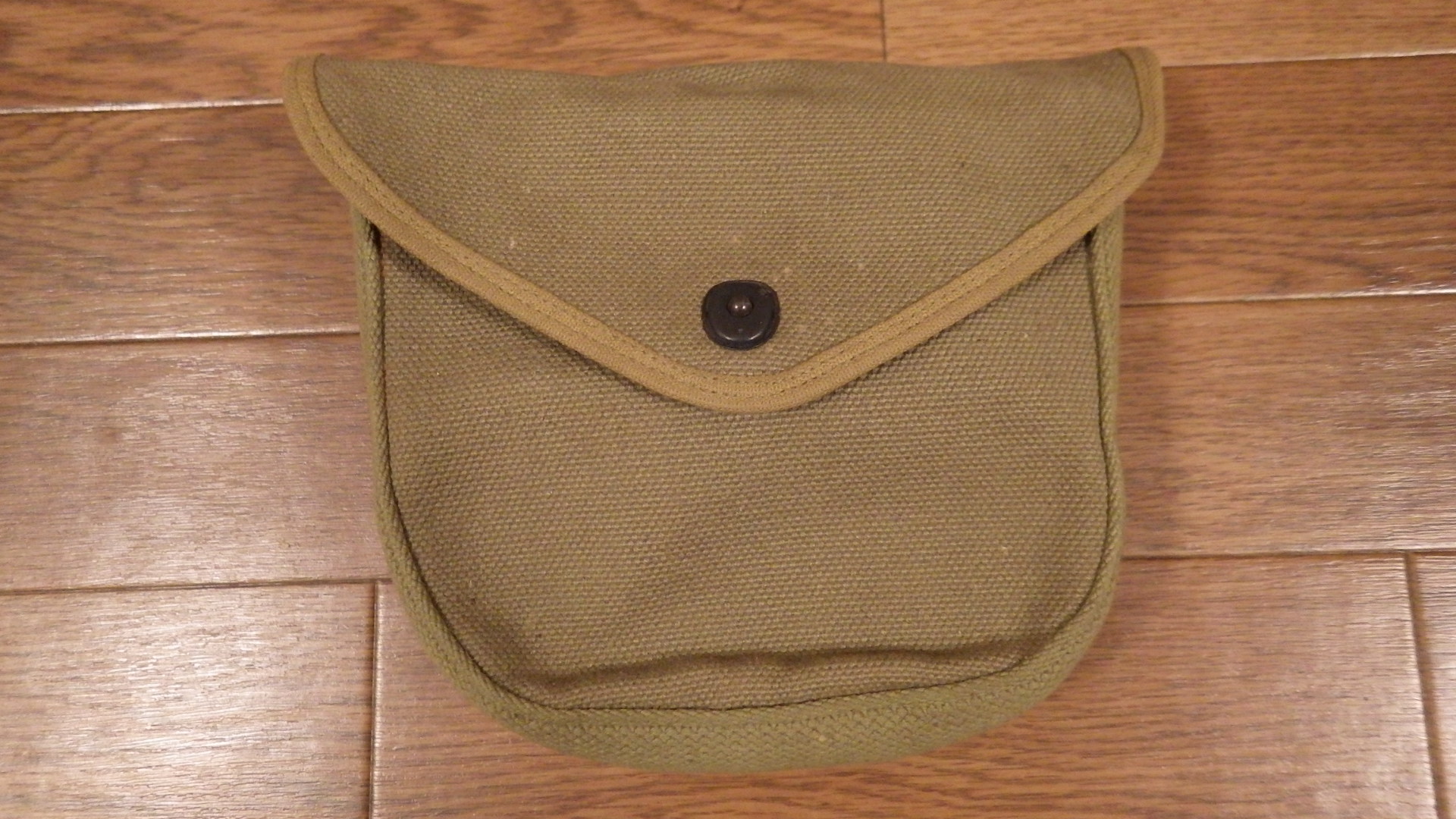 WW2米軍トンプソンSMG ドラムマガジン用ポーチ | militaria advisors