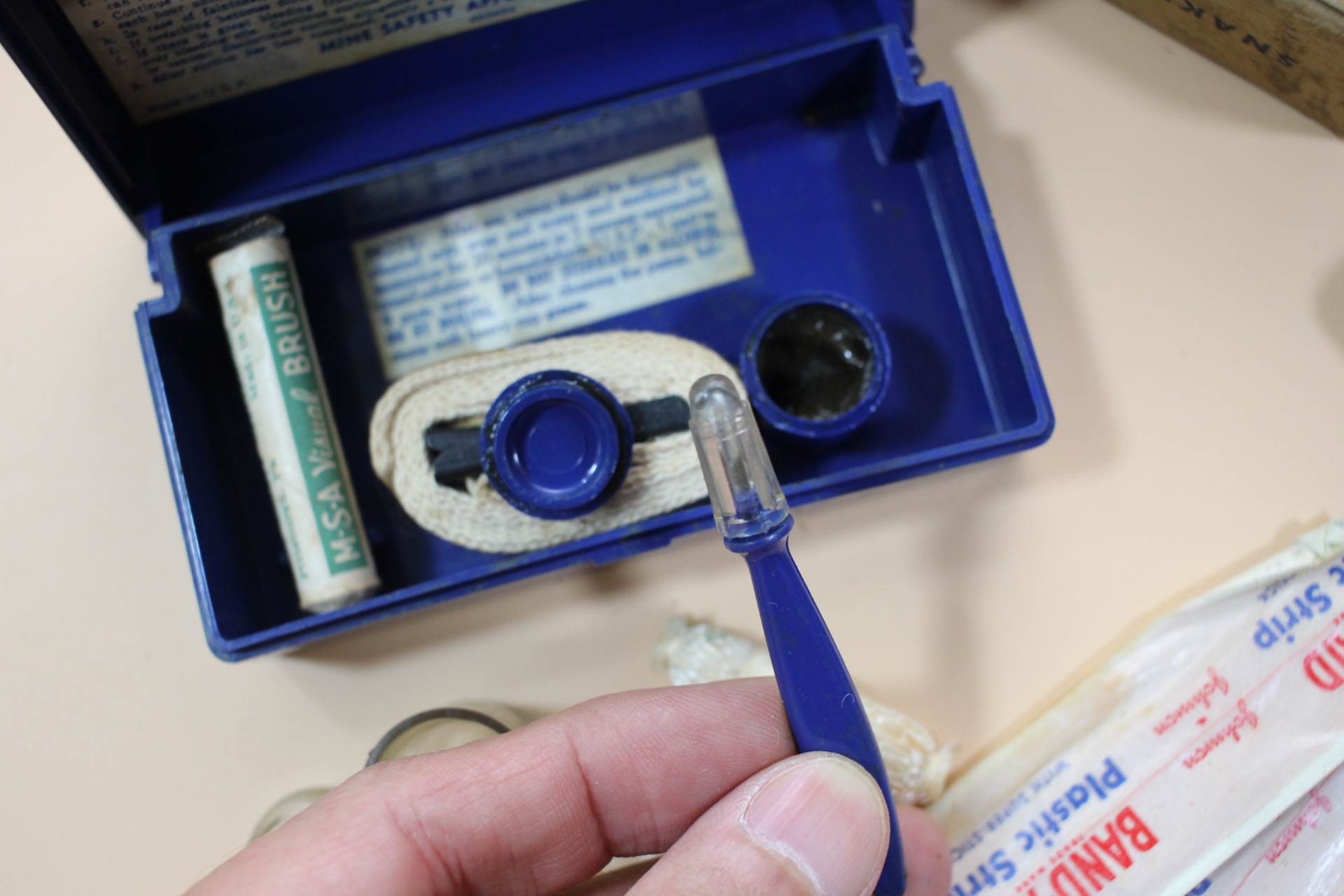 スネークバイトキット