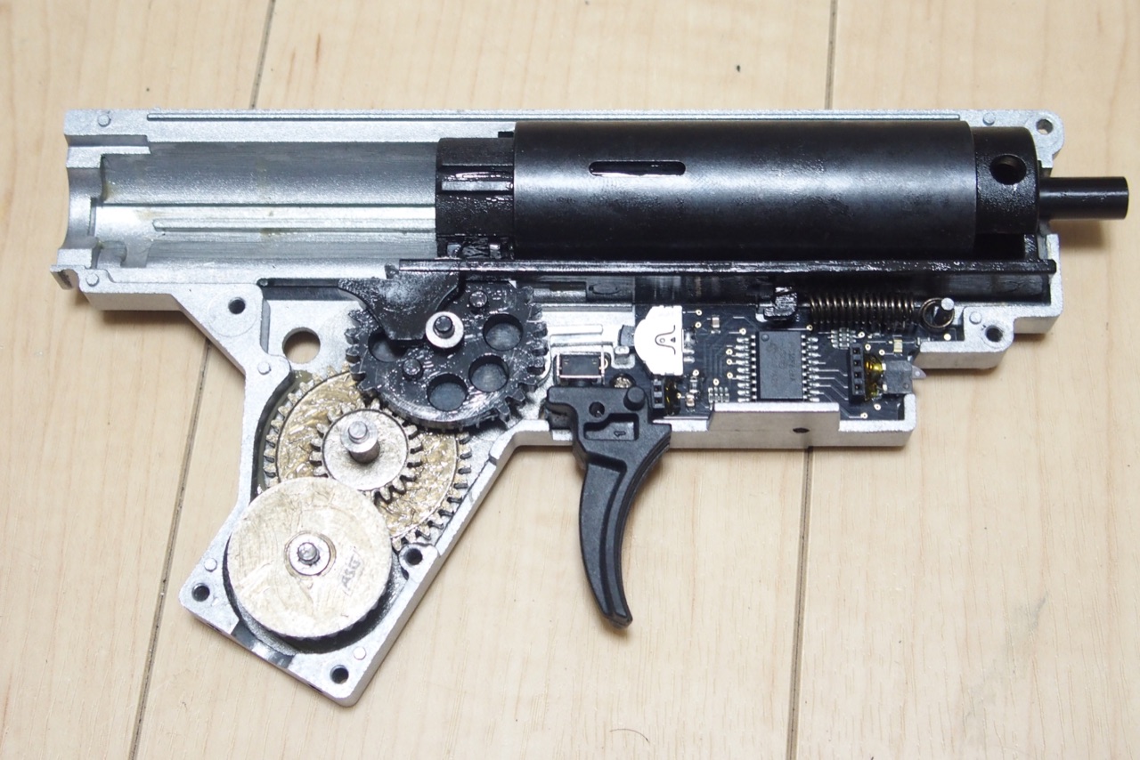 BTC Chimera MK2とDSGを組み込んだキメラM4(DSG M4)のセクターギアを