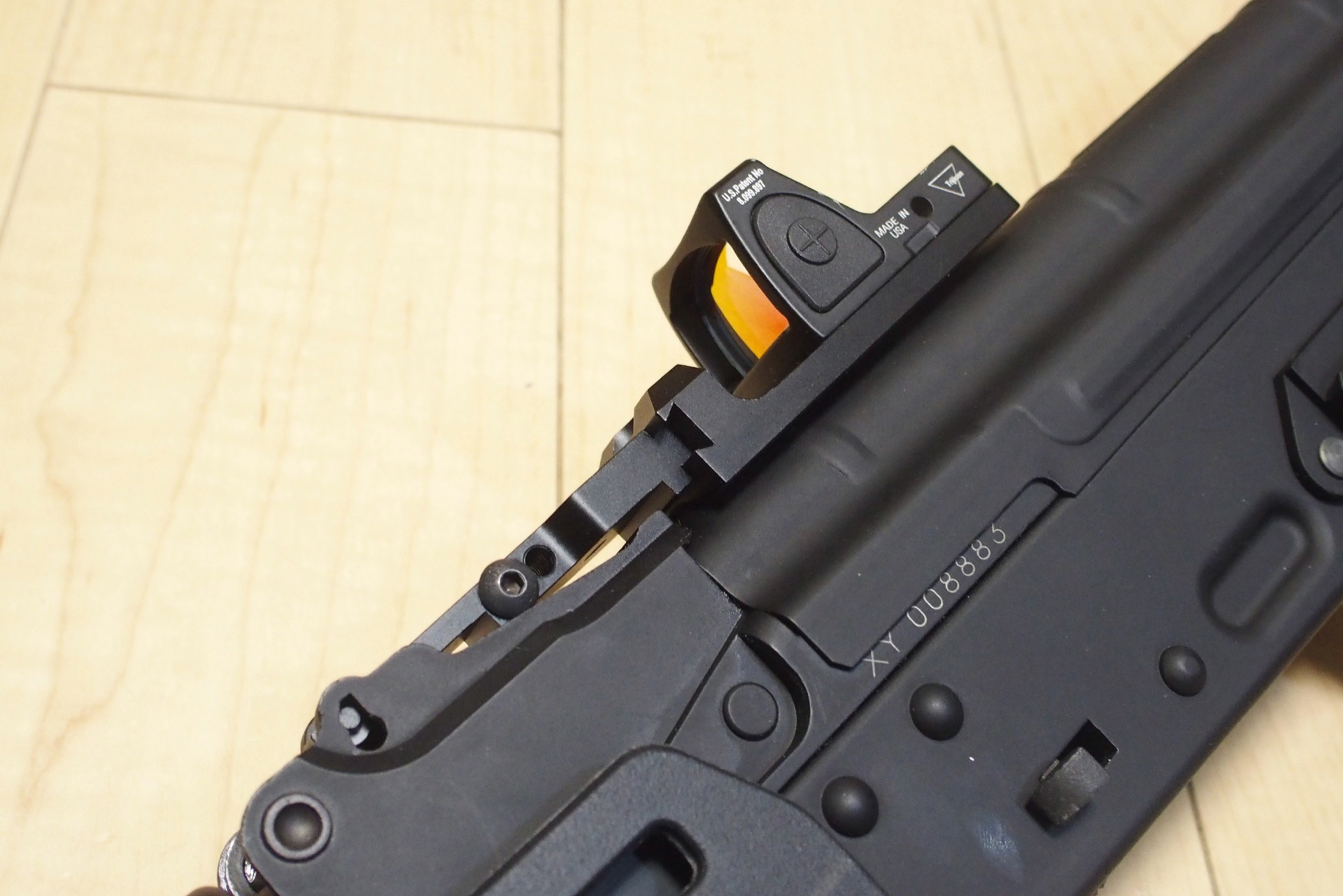 KSC AK74 ERGの外装カスタム(Part2) OPT Crews製 AK用 RMRマウントを