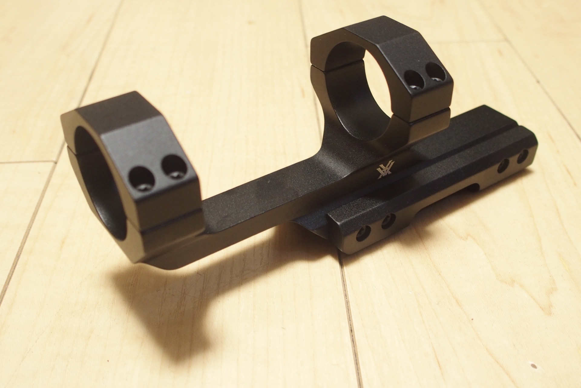 Vortex Optics製 30mmチューブ径対応のワンピース マウントリング、CM