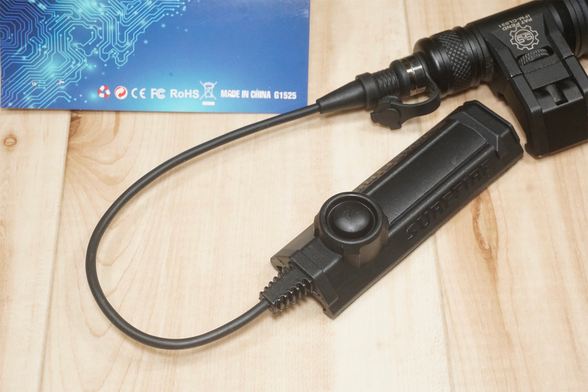 Ricxuvst(WADSN/Night-Evolution) SureFireタイプ リモートスイッチ