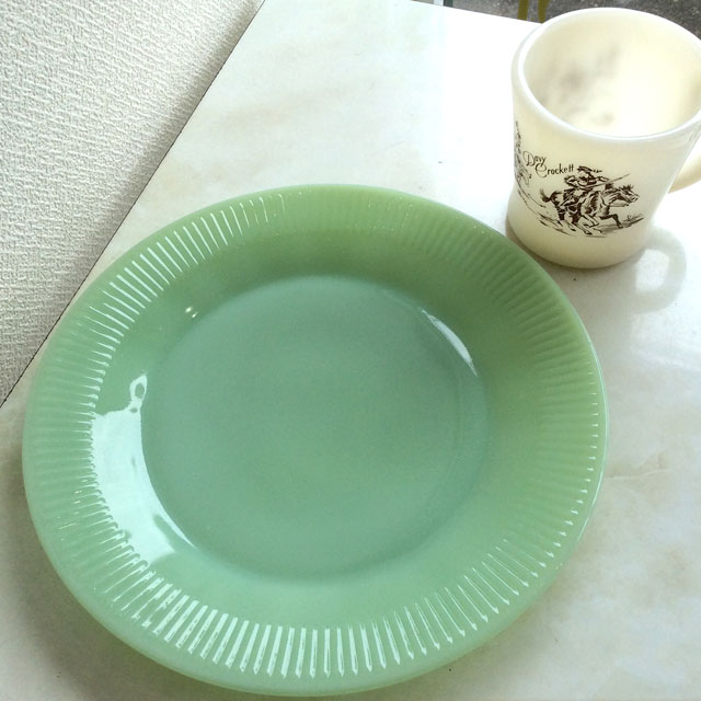 Fire-king ジェーンレイのプレートたち | マメチコ Fashion&vintage