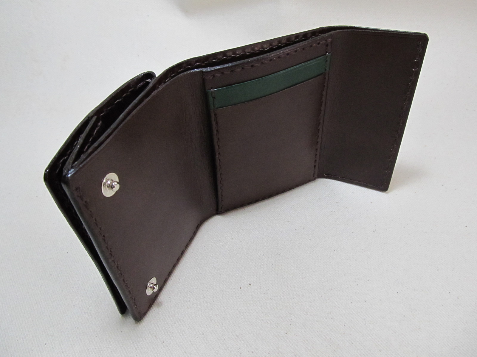 三つ折りコンパクト財布左利き用230119 | 革工房ノーツオーダーメイド