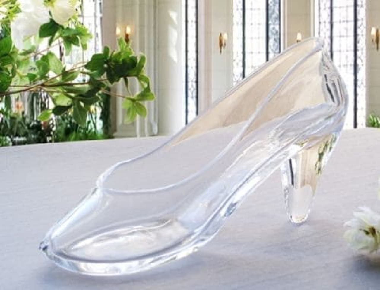 シンデレラになれる靴 「本当に履けるガラスの靴～エマ～」 [えんウチ]