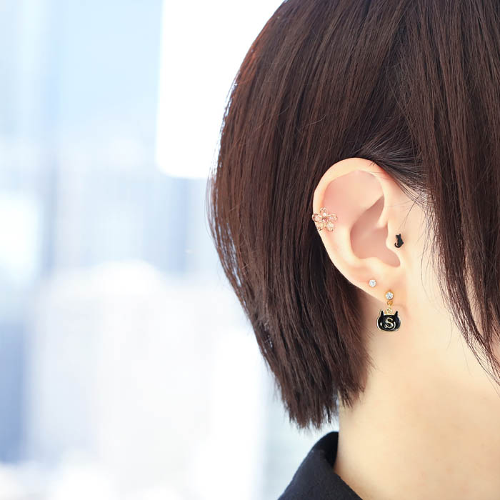 16G 14G 軟骨ピアス ネコ 動物 イニシャル 黒猫 ボディピアス