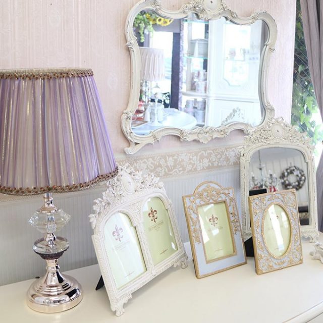 ロココなクリスタルテーブルランプ｜おしゃれな照明の通販【輸入家具屋