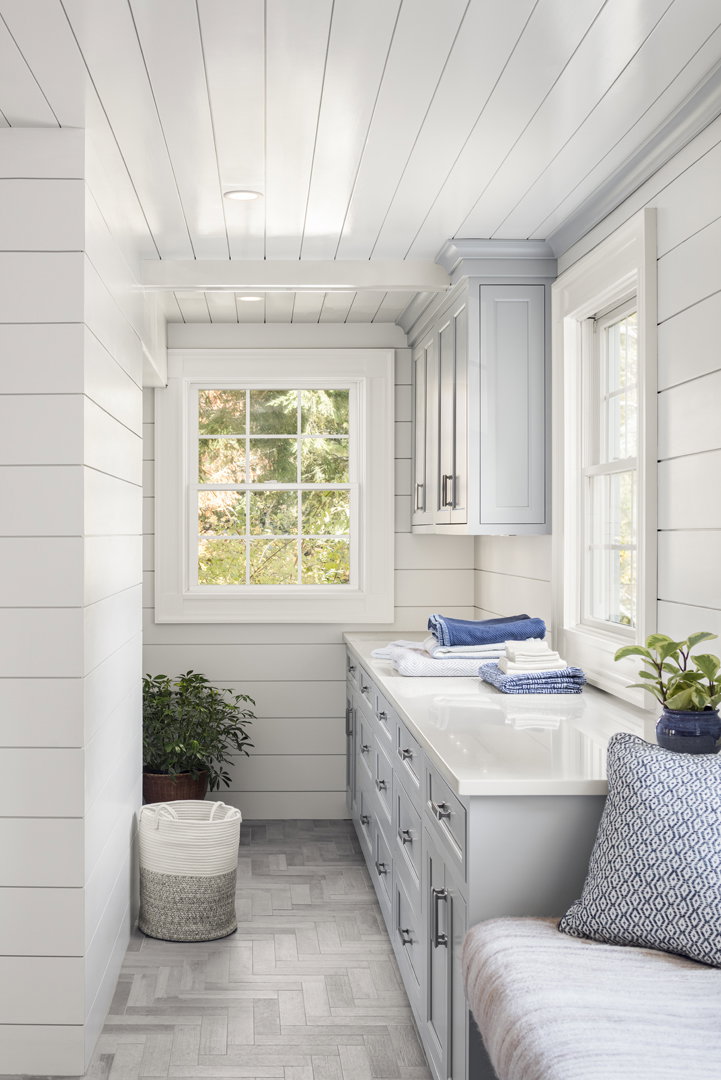 PRIMED FINISH 1X6 PINE NICKEL GAP HDF168-16CMSNGPRIME EWP | Primed