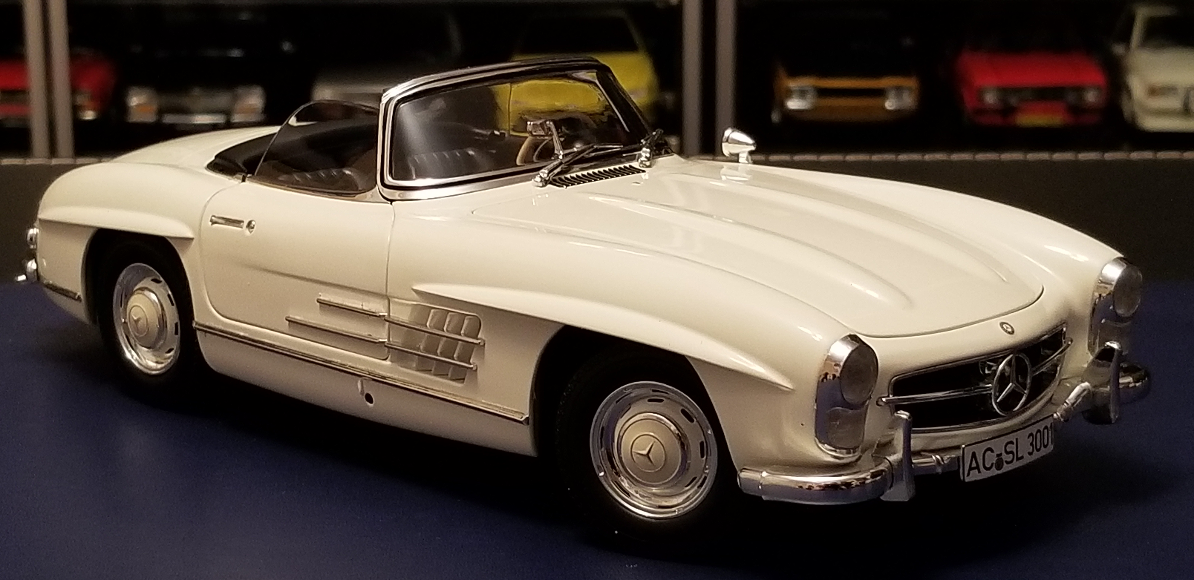 1957 Mercedes Benz 300SL Roadster (W198) - Minichamps