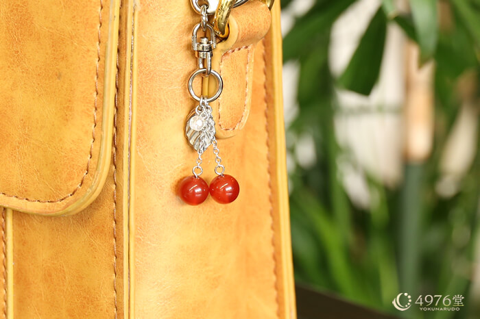 カーネリアン キーホルダー チェリー ｜ 天然石通販の4976堂