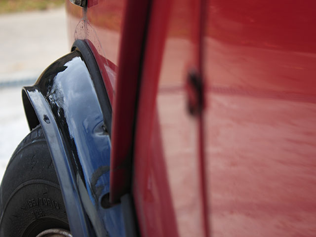 オーバーフェンダーの後付けの方法・注意点・デメリット | 中古車なら