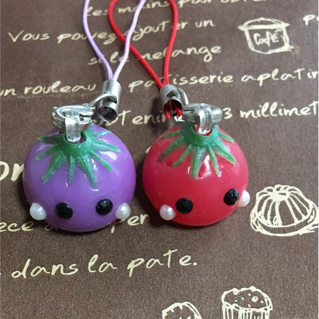 ほっぺちゃん なす トマト 2個セット ストラップ 送料込の通販 by 即