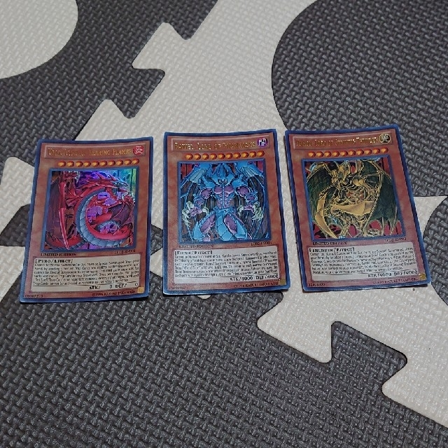 遊戯王 - 遊戯王 海外版 三幻魔の通販 by AK-shop｜ユウギオウならラクマ