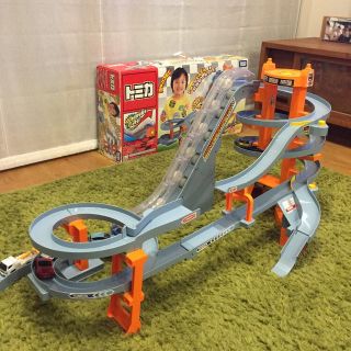 トミカびゅんびゅんビッグタワーサーキットの通販 by makky's ｜ラクマ