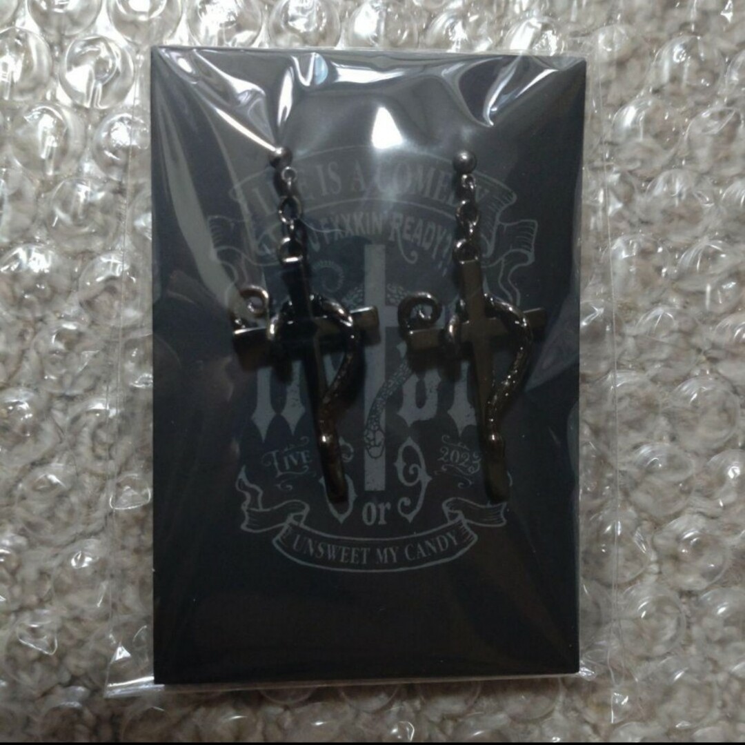 hyde 蛇十字ピアスの通販 by りん｜ラクマ