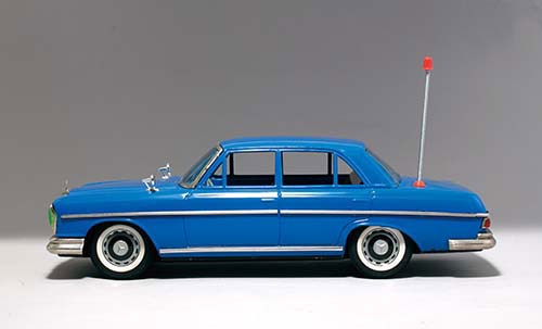 イチコー メルセデスベンツ 250SE 青箱付