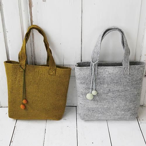 フェルトのスクエアバッグ - ネパリ・バザーロの通販ショップ「ベルダ