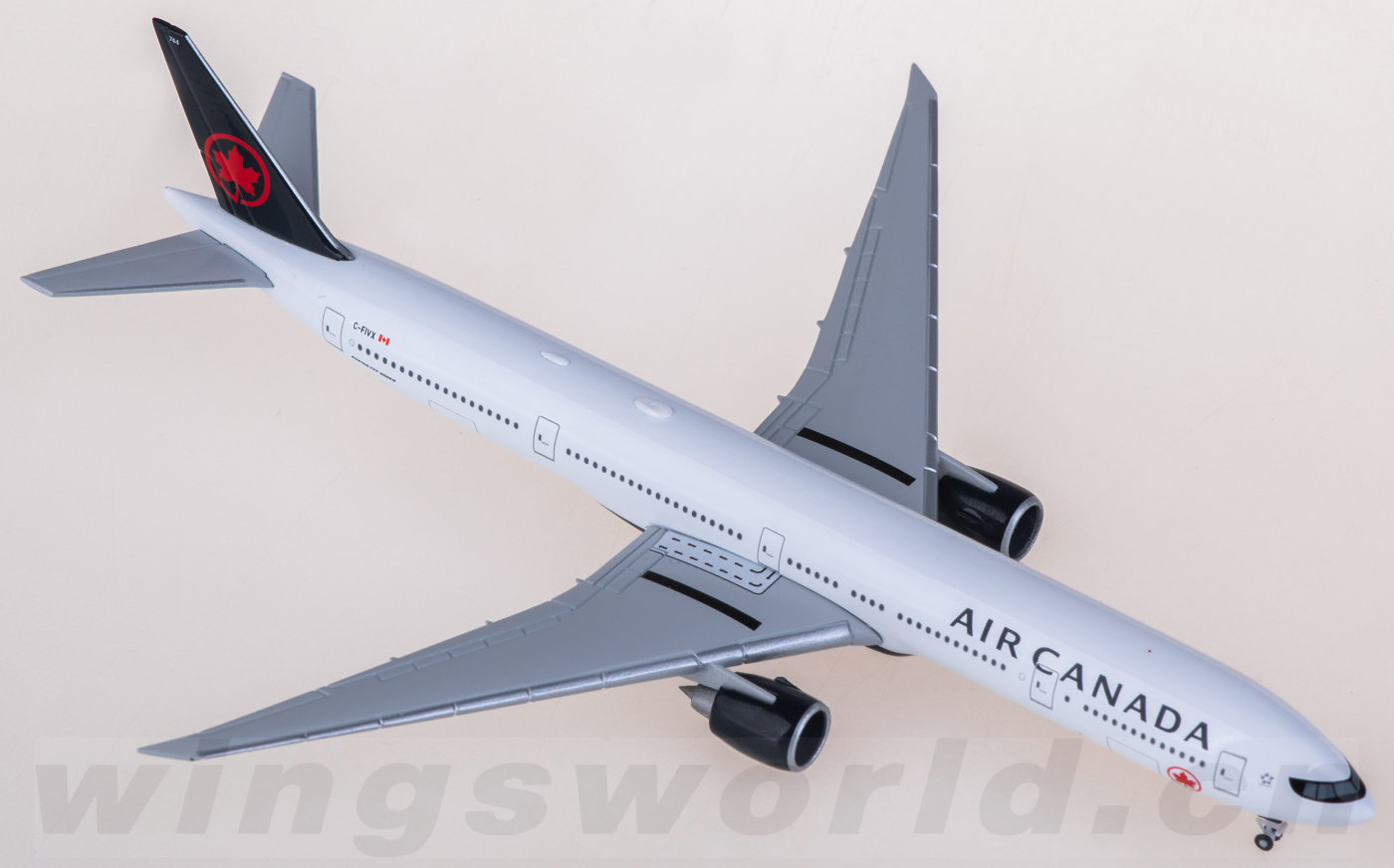 537636 Air Canada Boeing 777-300ER C-FIVX Herpa 1:500 -飞机模型世界