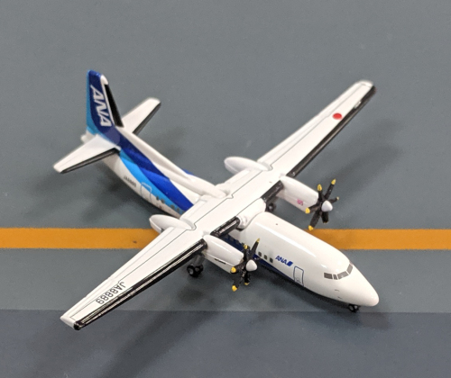 Hogan 1:500 Fokker 50 ANA 全日空NHS52005 JA8889 的相册- 飞机模型