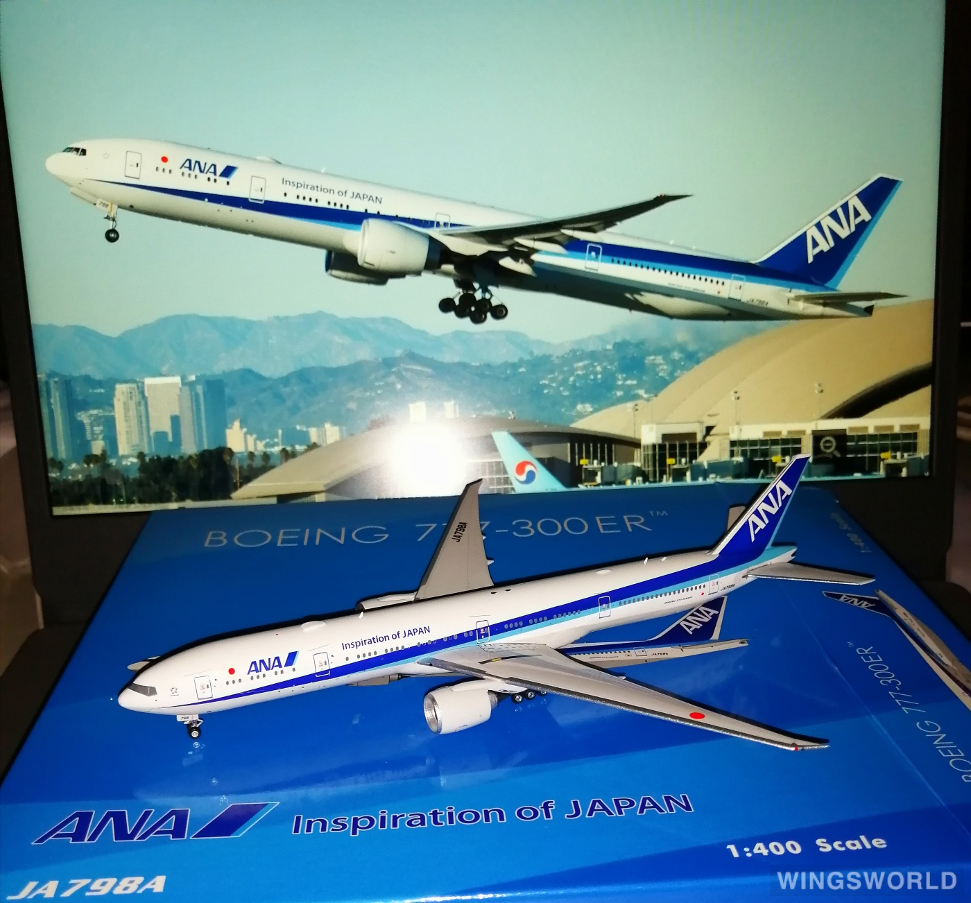 Phoenix 1:400 Boeing 777-300ER ANA 全日空PH04327 JA798A 的照片作者