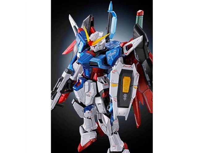 バンダイ、メタリックアレンジを施した「RG 1/144 デスティニー