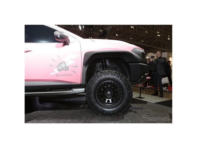 SUVらしいタフネスを強化！ 日産『エクストレイル・クローラー』…東京