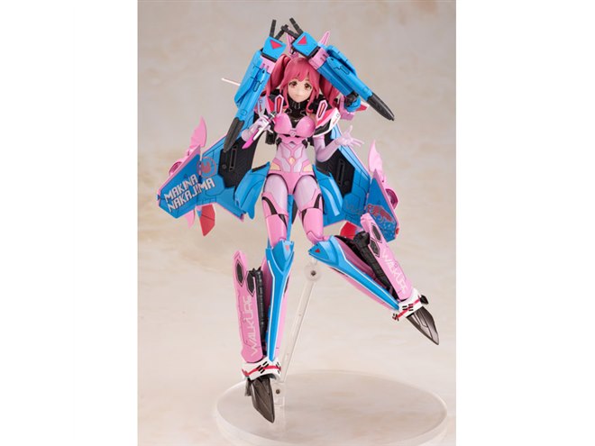 マクロスΔ」マキナ・中島がスナップキット化、マルチドローン展示台が