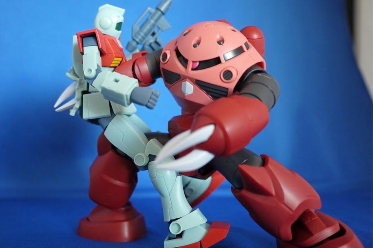 ジャブローに散る！」の名場面を完全再現できるジム＆ズゴック - 価格