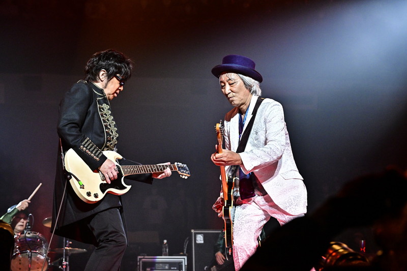 オフィシャルレポ】ザ・ストリート・スライダーズ、22年ぶりの武道館再