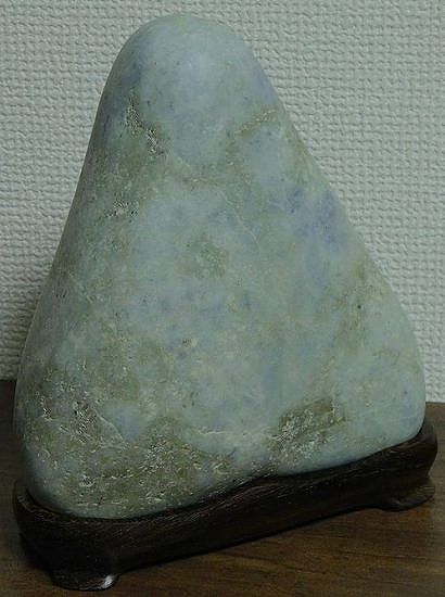 ラベンダー翡翠・入コン沢の青翡翠・海岸の青翡翠・桃簾石・コランダム