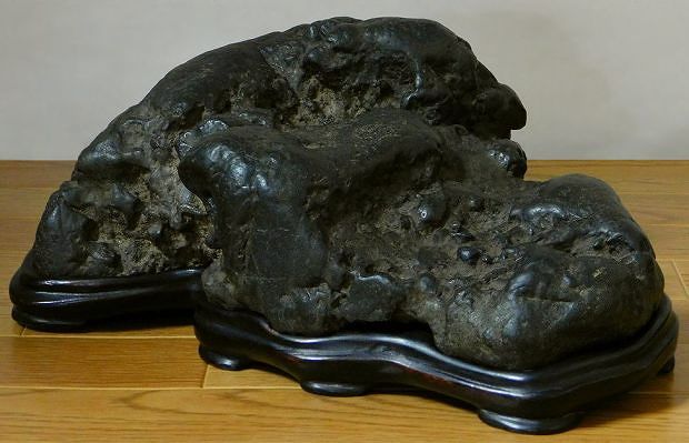 緋山酔恭「山水石美術館」 全国の水石・美石を紹介 千軒石