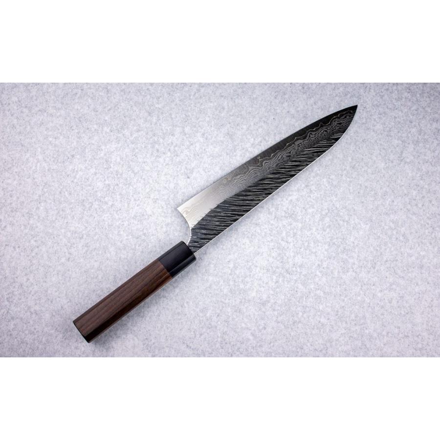 黒崎 優 風神【FUJIN】 牛刀210 VG10鋼 ダマスカス鋼 紫檀八角柄 : 極