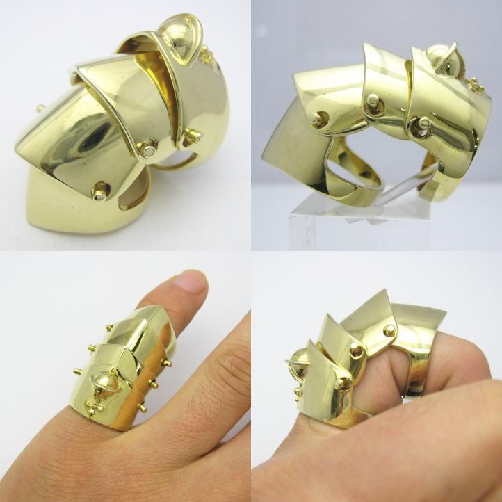 ゴールドアーマーリング 鎧の指輪 ブラス 真鍮 (パンク ロック メタル