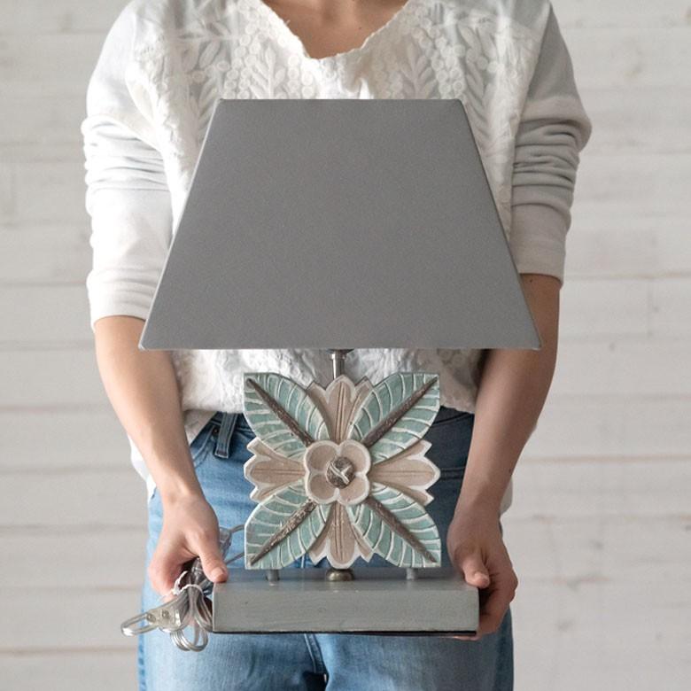 テーブルランプ デスクライト スタンドライト グリーンリーフ 木彫り