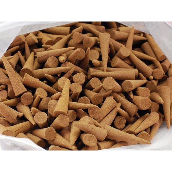 無添加ベトナム産手作り高級天然沈香コーン型】三角お香 30→35gに増量